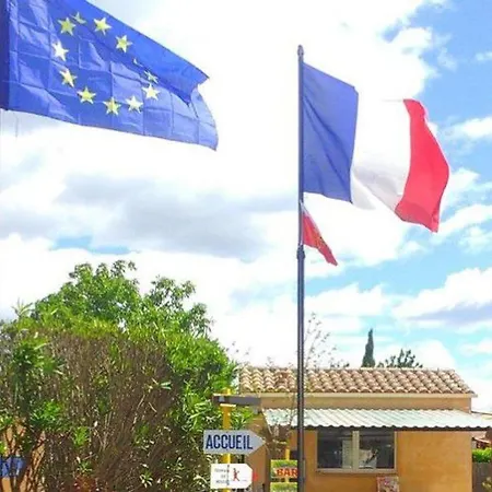 Mobil-home A - Terrasse - Api-1-52-443 Кемпинг